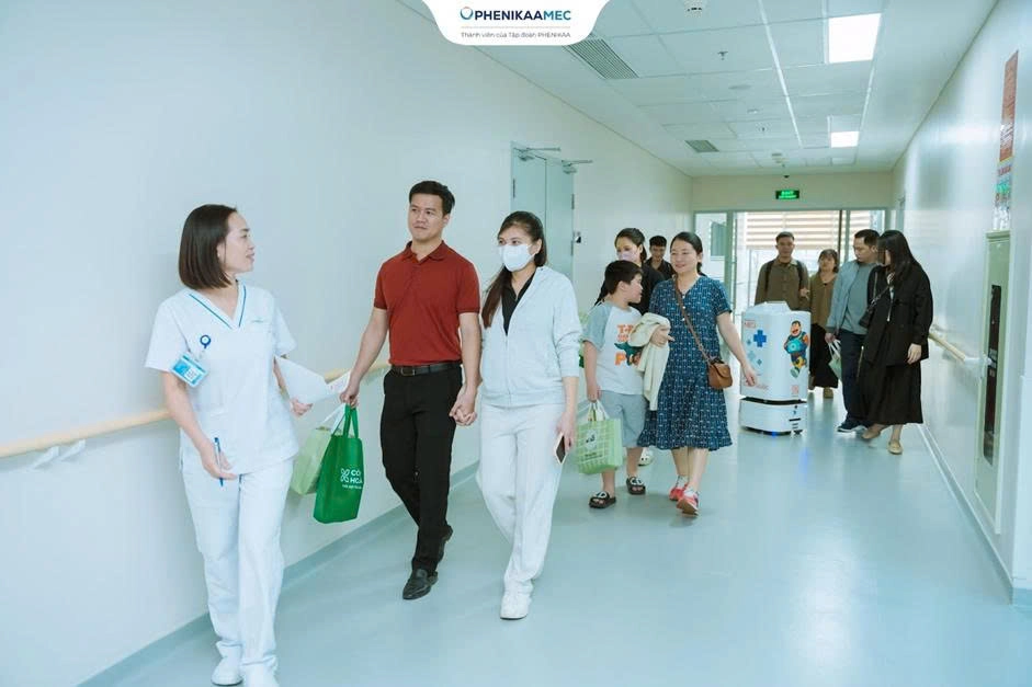 Tham dự Lớp học tiền sản tháng 12 PhenikaaMec, nhận quà giá trị và ưu đãi gói thai sản